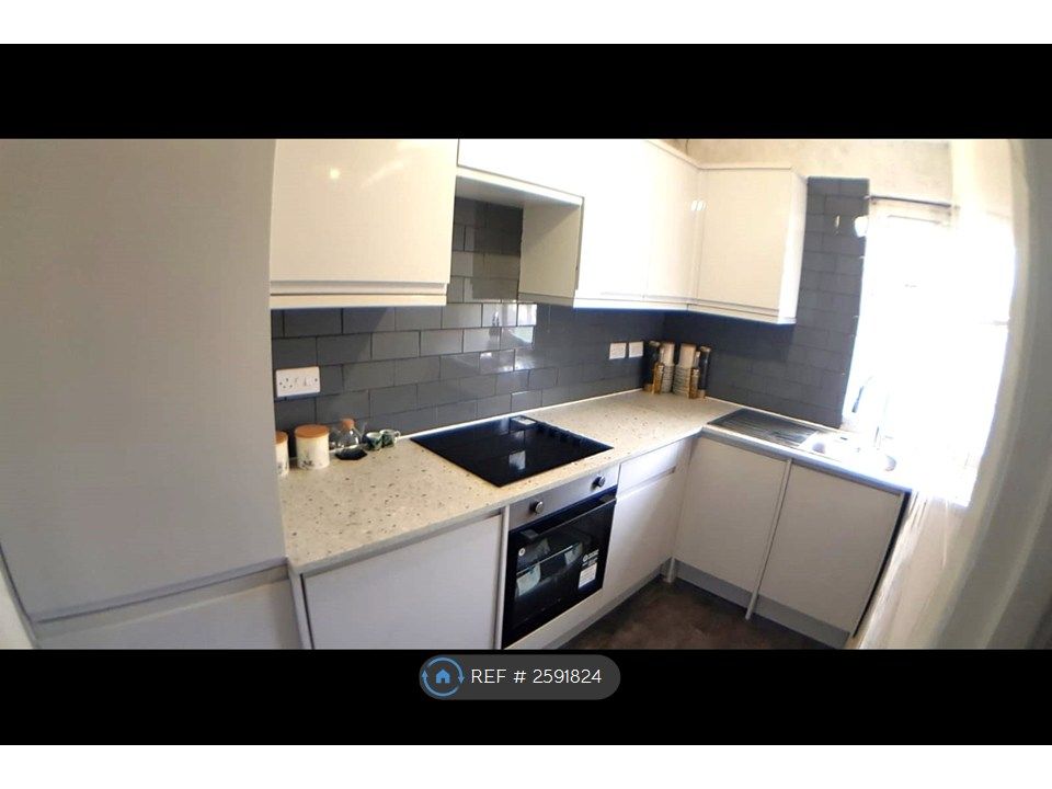 Property photo 1 of 6 Kitchen View 3
