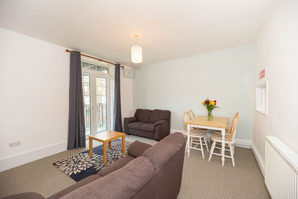 Property photo 1 of 11 Picture No. 35