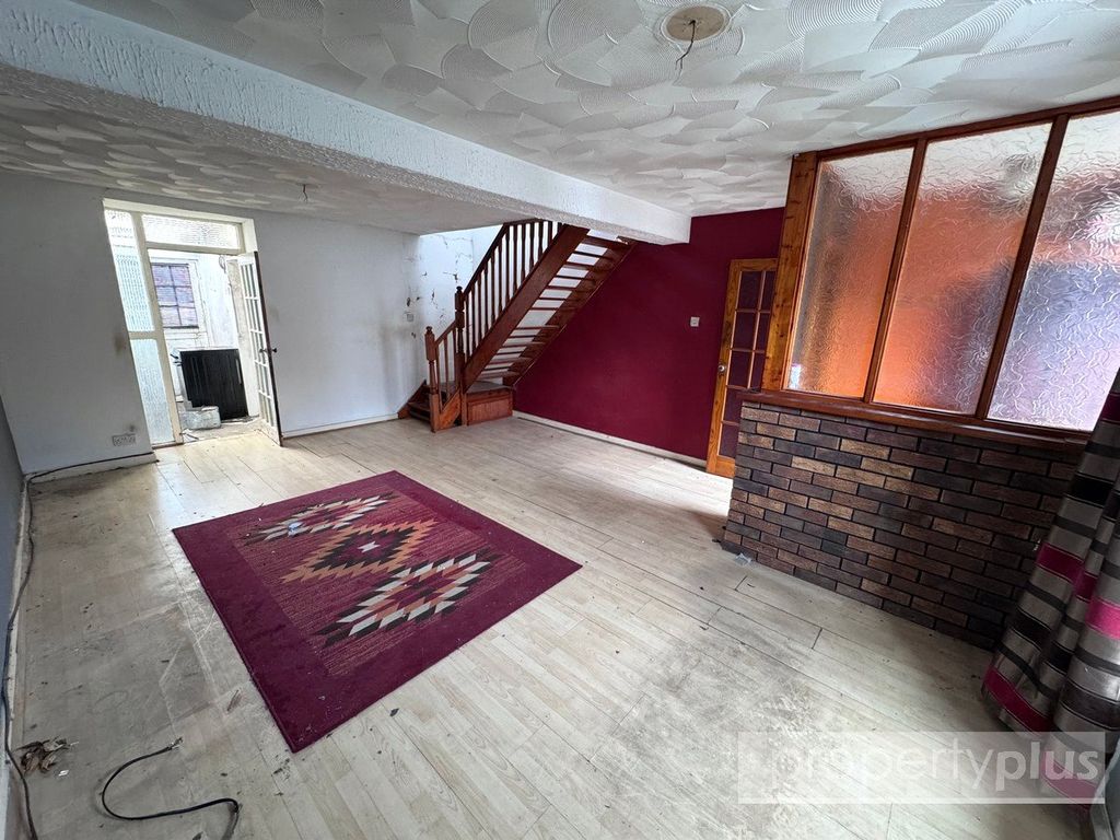Property photo 2 of 10 Picture No. 04