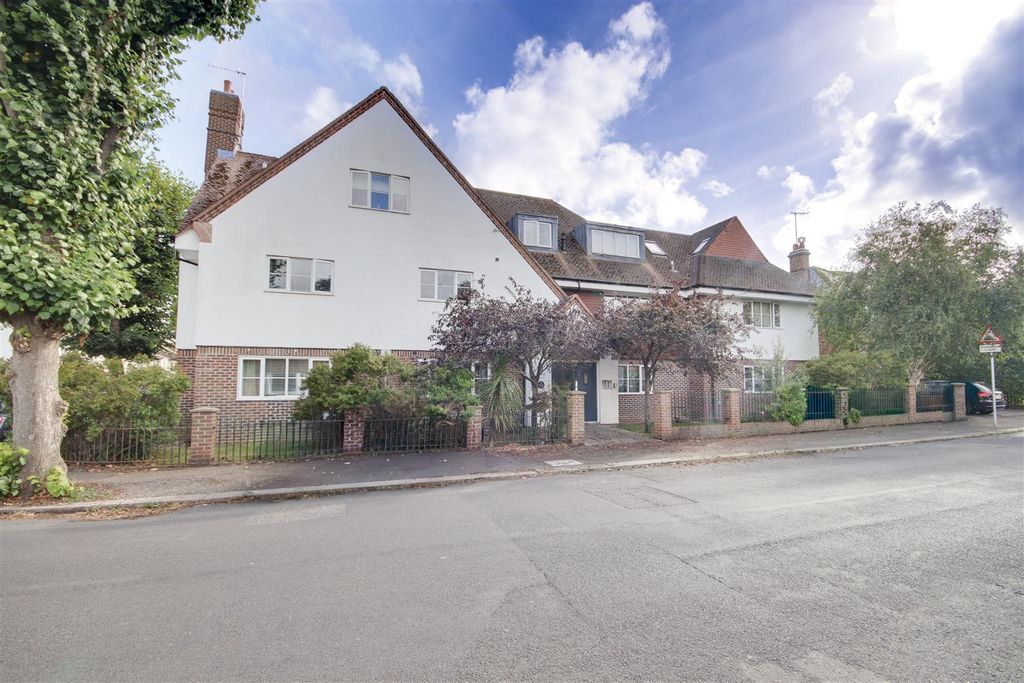 Property photo 1 of 13 Img_1864-Img_1868.Jpg