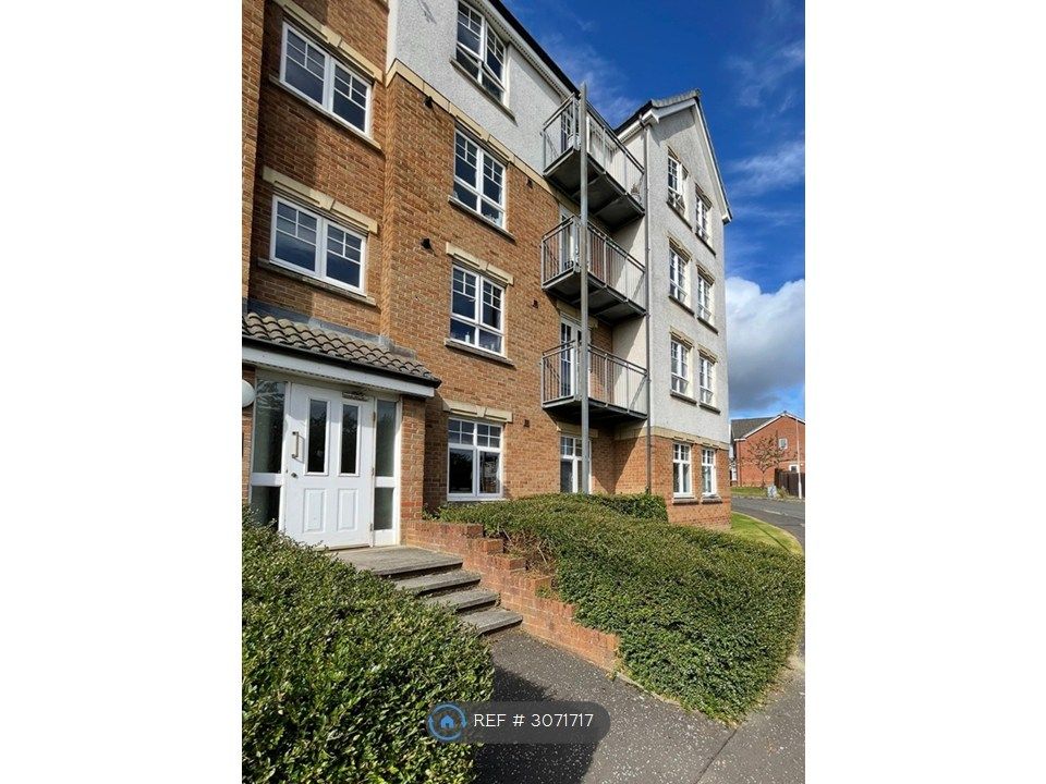 Property photo 2 of 32