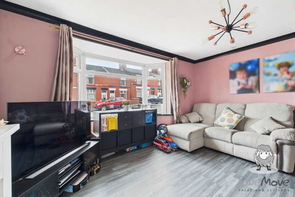 Property photo 3 of 14 10