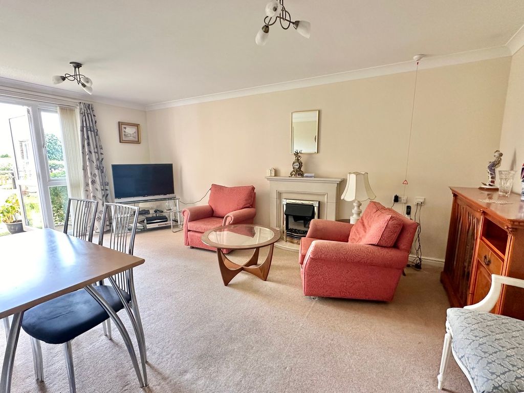 Property photo 2 of 15