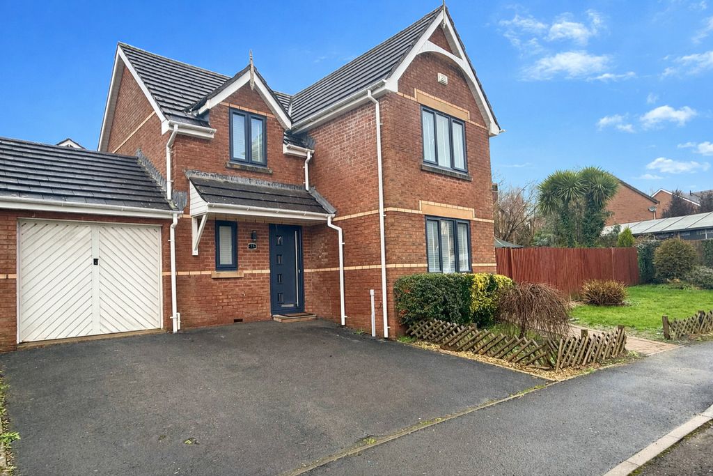 Property photo 1 of 26