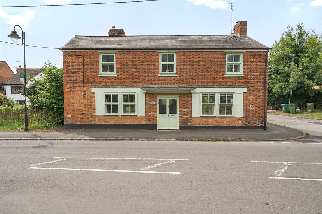 Property photo 2 of 24 Picture No. 25