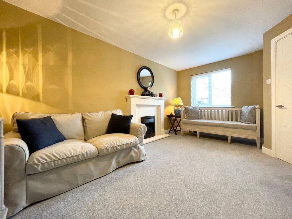 Property photo 2 of 17 0 General