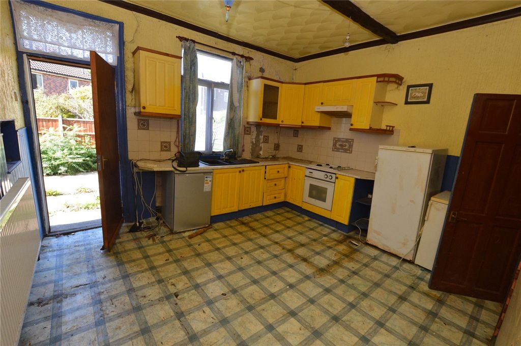 Property photo 2 of 14 Picture No. 06