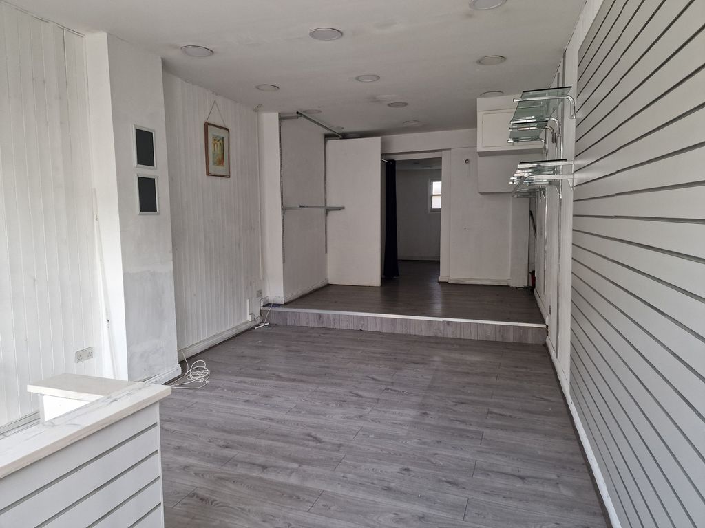 Property photo 2 of 3