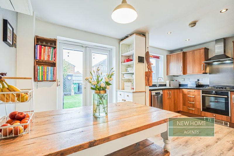 Property photo 2 of 30 Photo 26