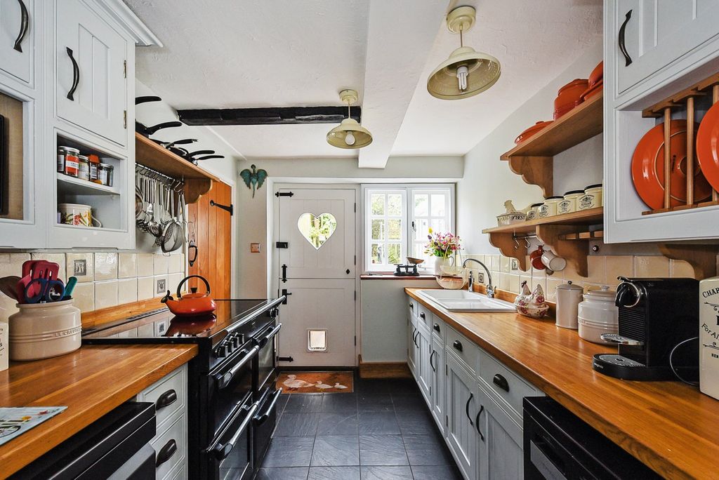 Property photo 1 of 19 Picture No. 15