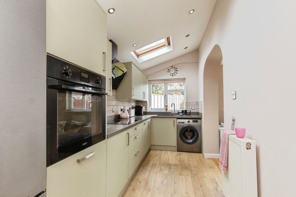 Property photo 3 of 25 _89A9481