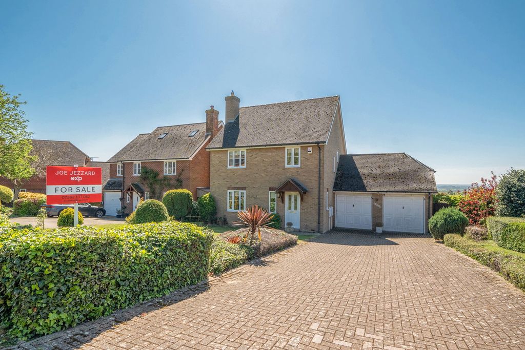 Property photo 1 of 22