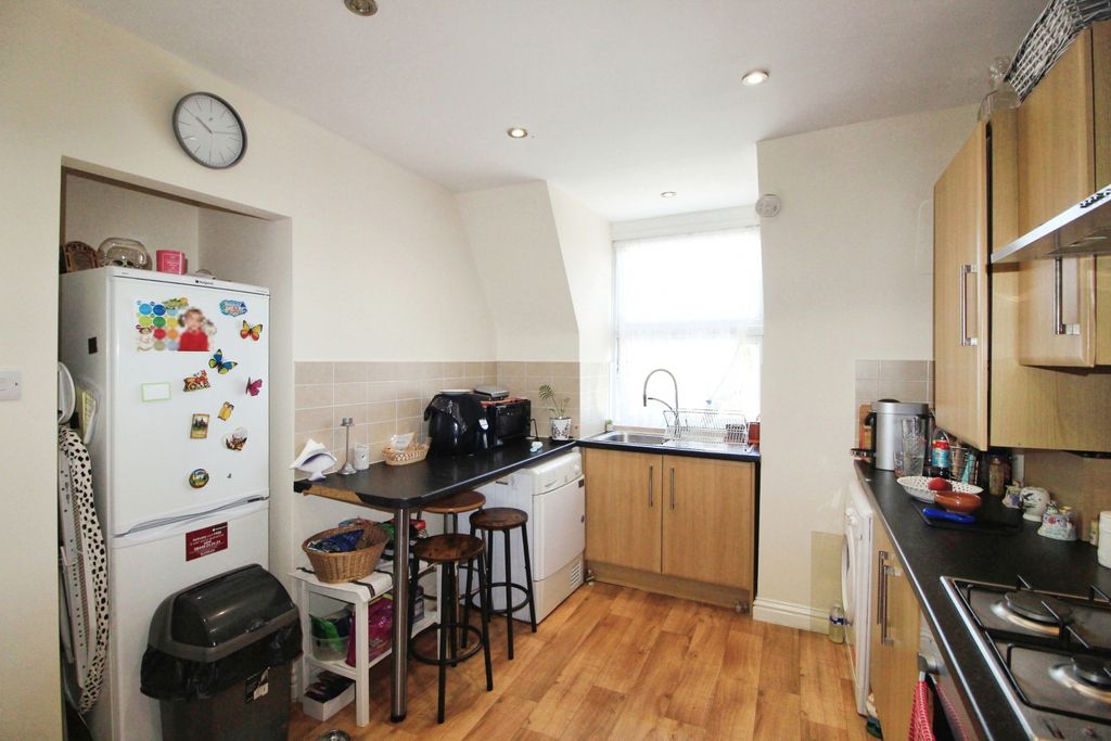 Property photo 2 of 15 Gallery