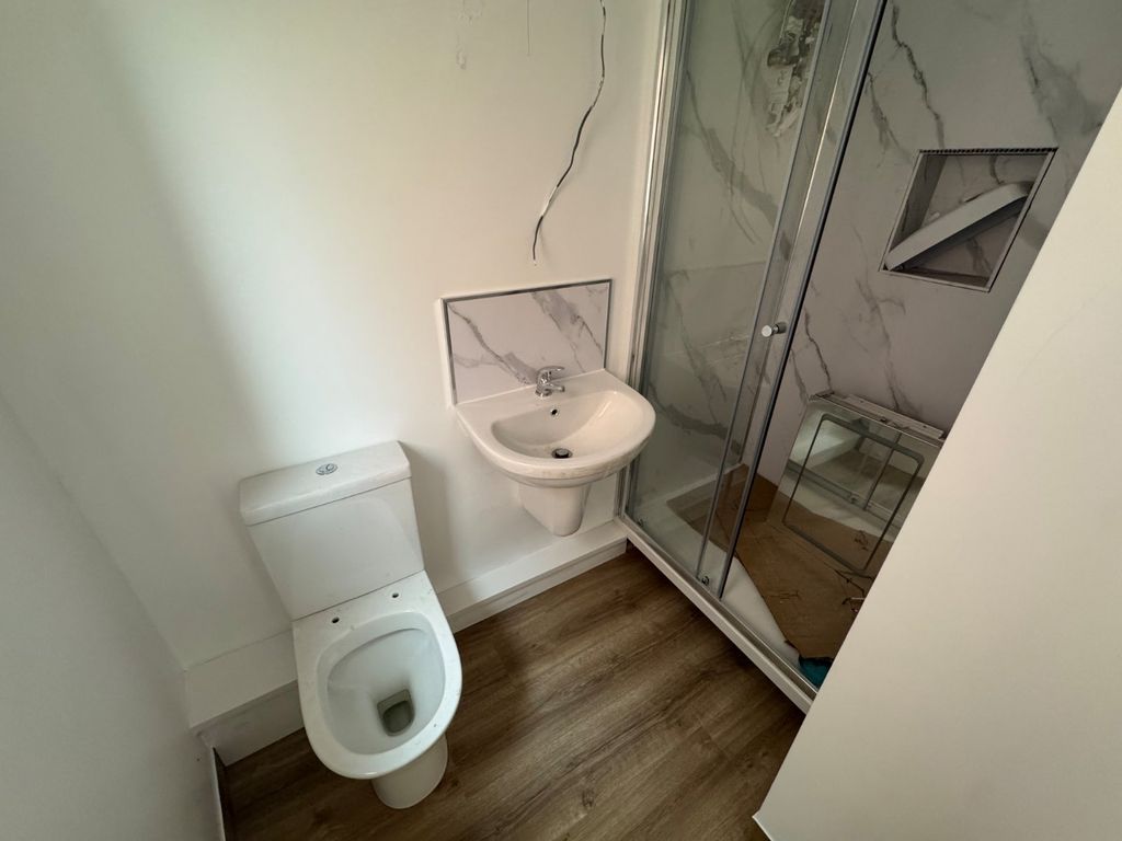 Property photo 3 of 6 Picture No. 01