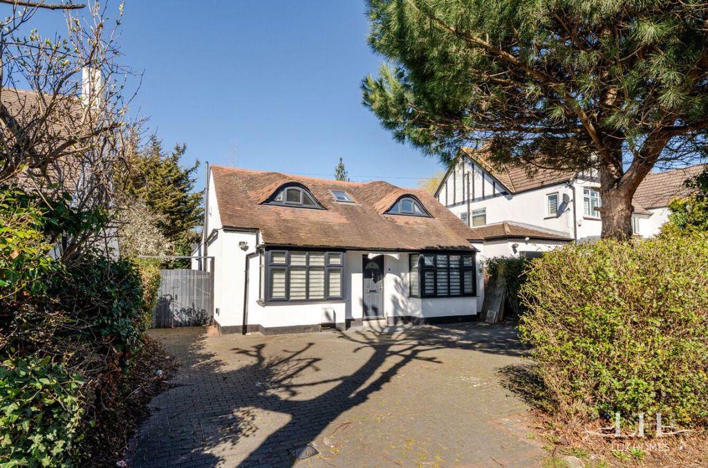 Property photo 1 of 22