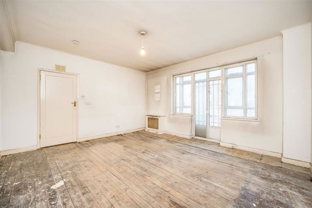 Property photo 2 of 4