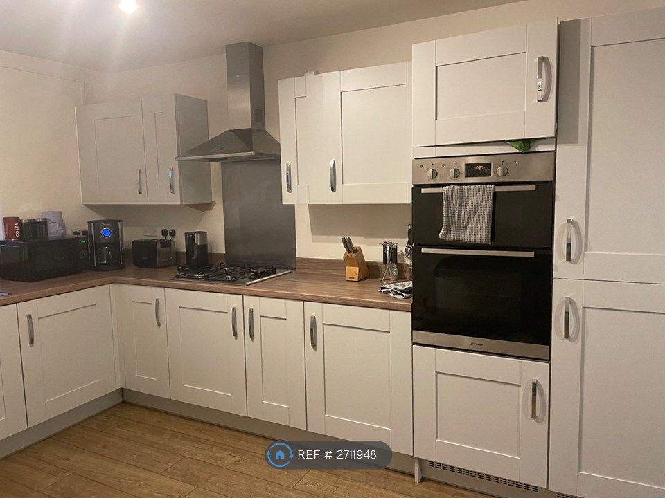 Property photo 3 of 14 Kitchen Diner