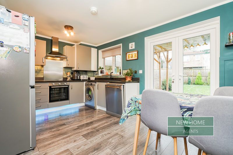 Property photo 2 of 23 Photo 13