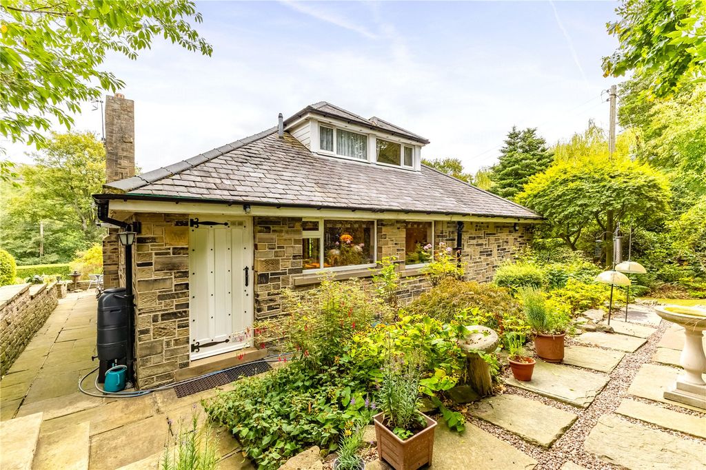 Additional image 26 of 3 bed detached house for saleStoney Bank Lane, Thongsbridge, Holmfirth HD9