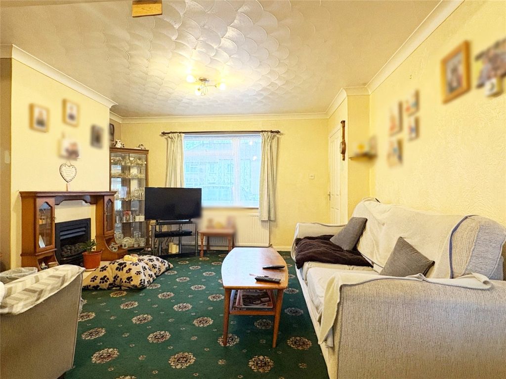 Property photo 3 of 16 Picture No. 16