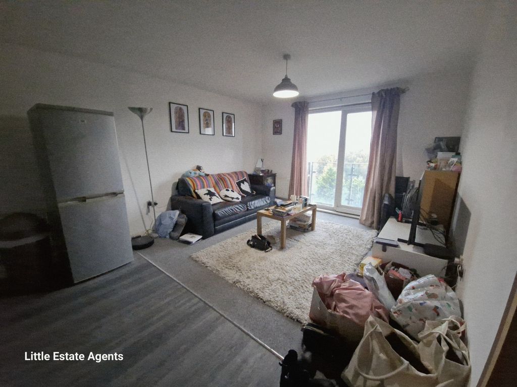 Property photo 2 of 12 Photo 2