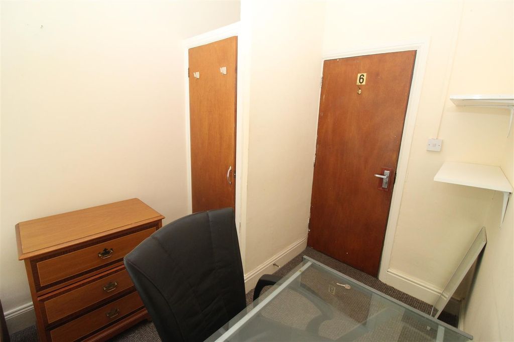 Property photo 2 of 10 Img_7661.Jpg