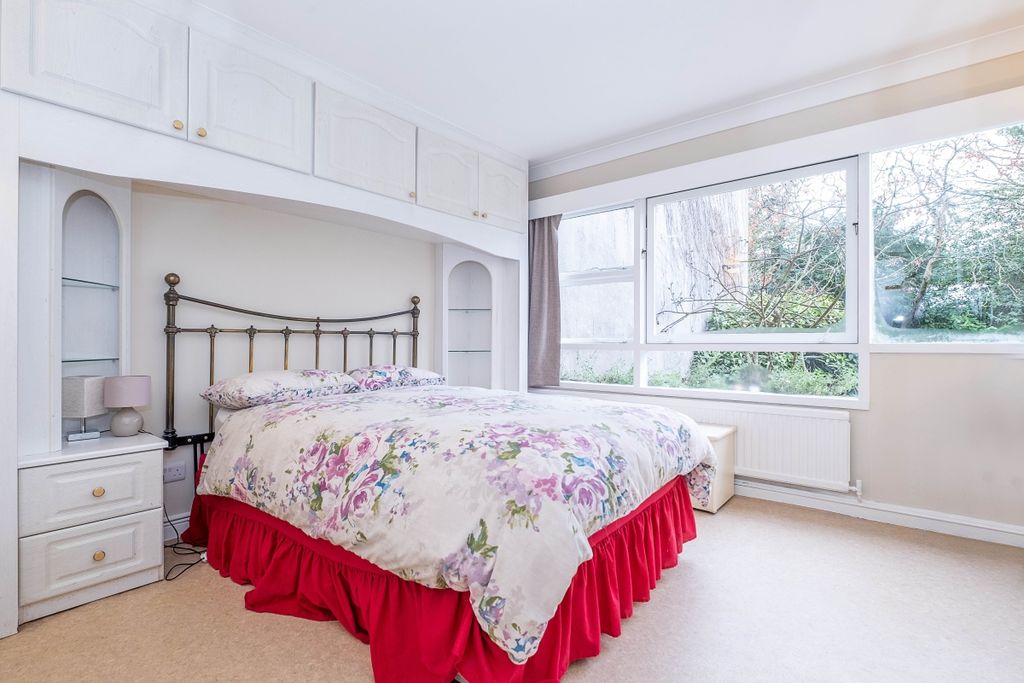 Property photo 3 of 9 Parkleys-0008 Cop...