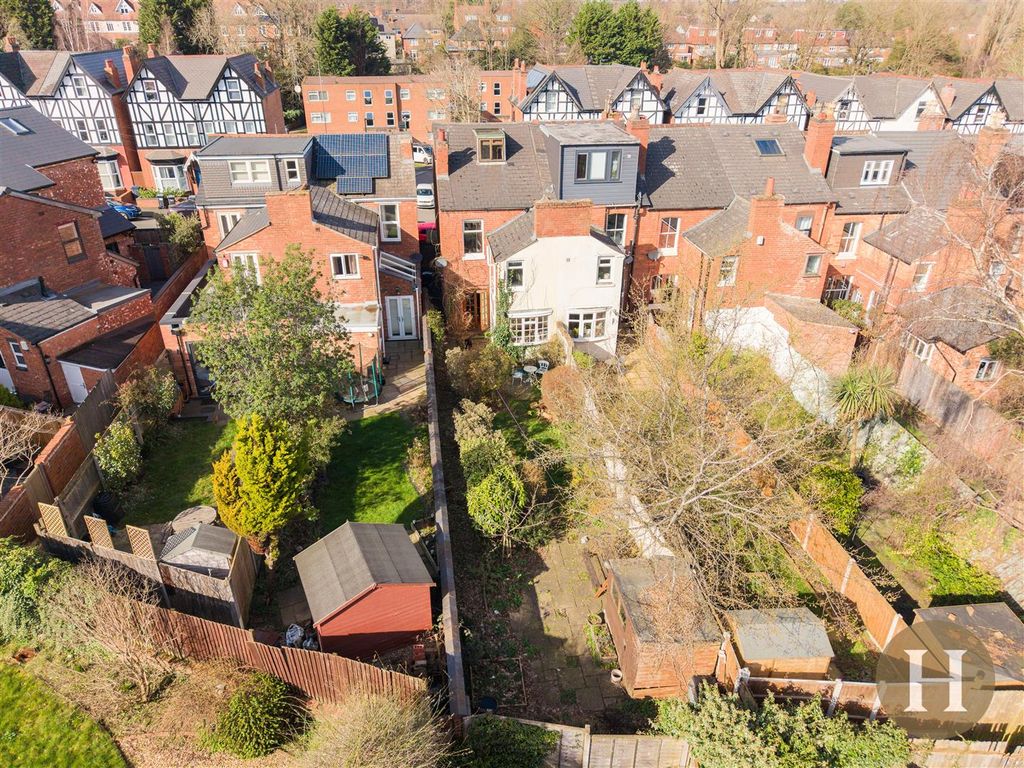 Property photo 3 of 31 Hadleigh Estate Agents-40.Jpg