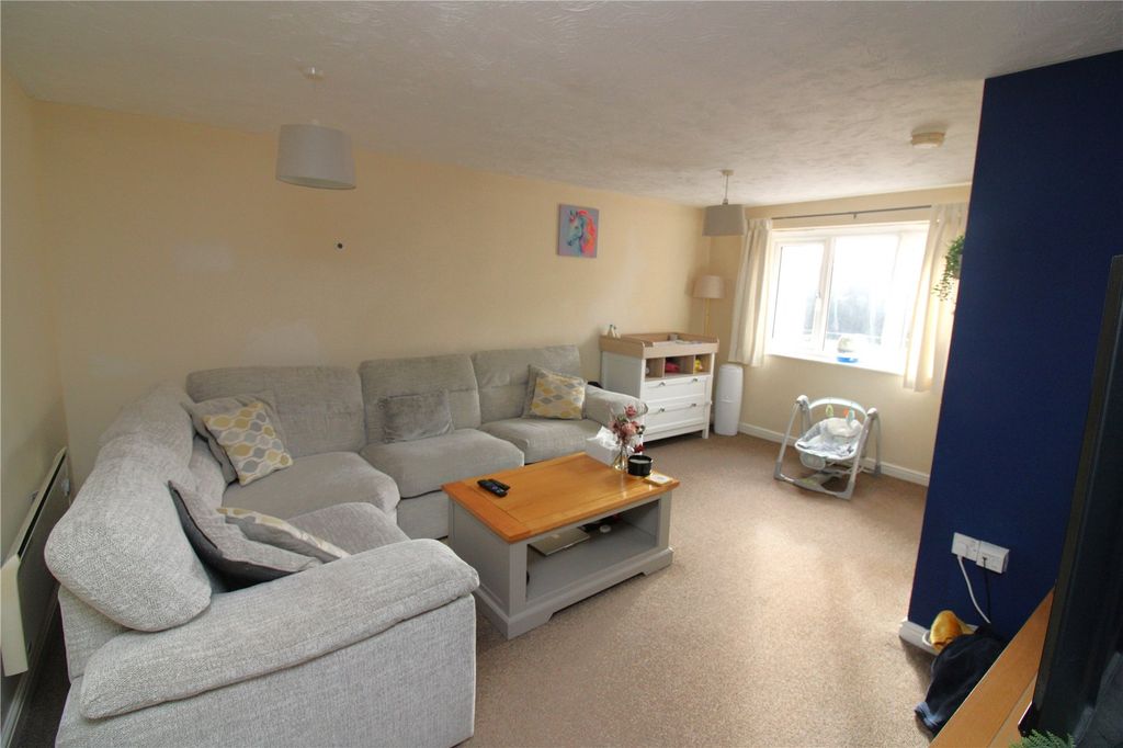 Property photo 2 of 9 Picture No. 05