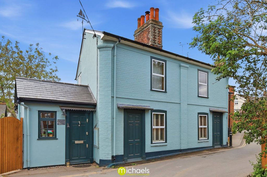 Property photo 1 of 31