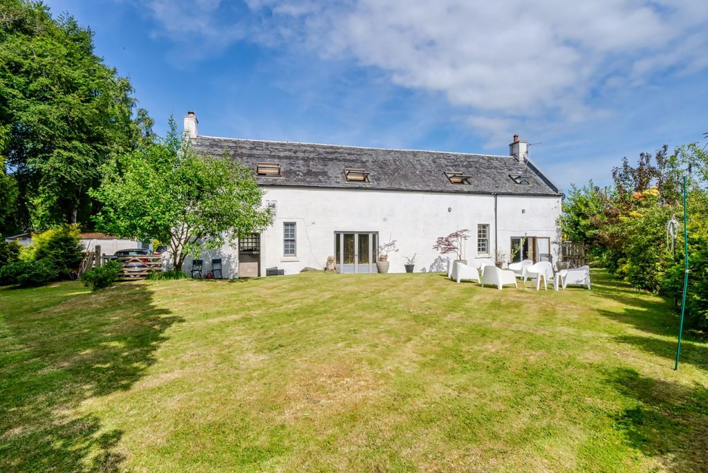Property photo 1 of 31