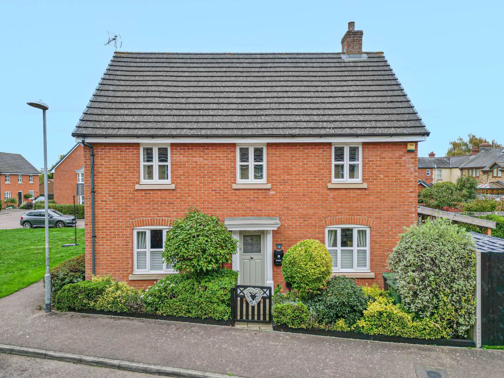 Property photo 1 of 24