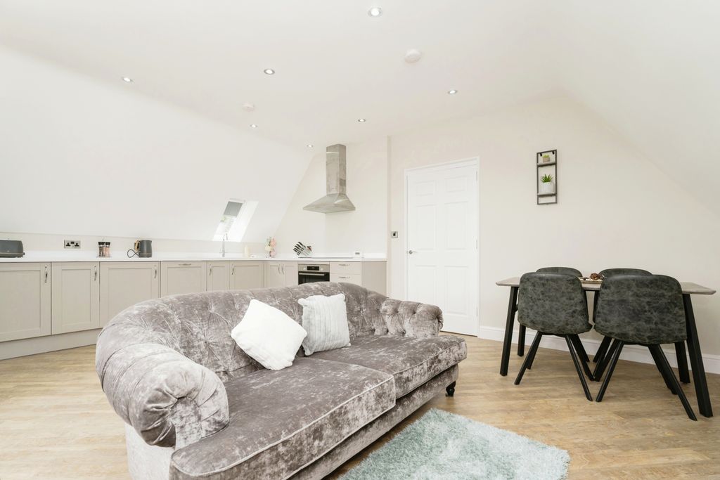 Property photo 2 of 16 Photography