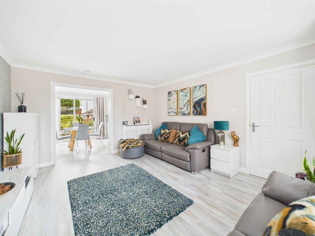 Property photo 3 of 38