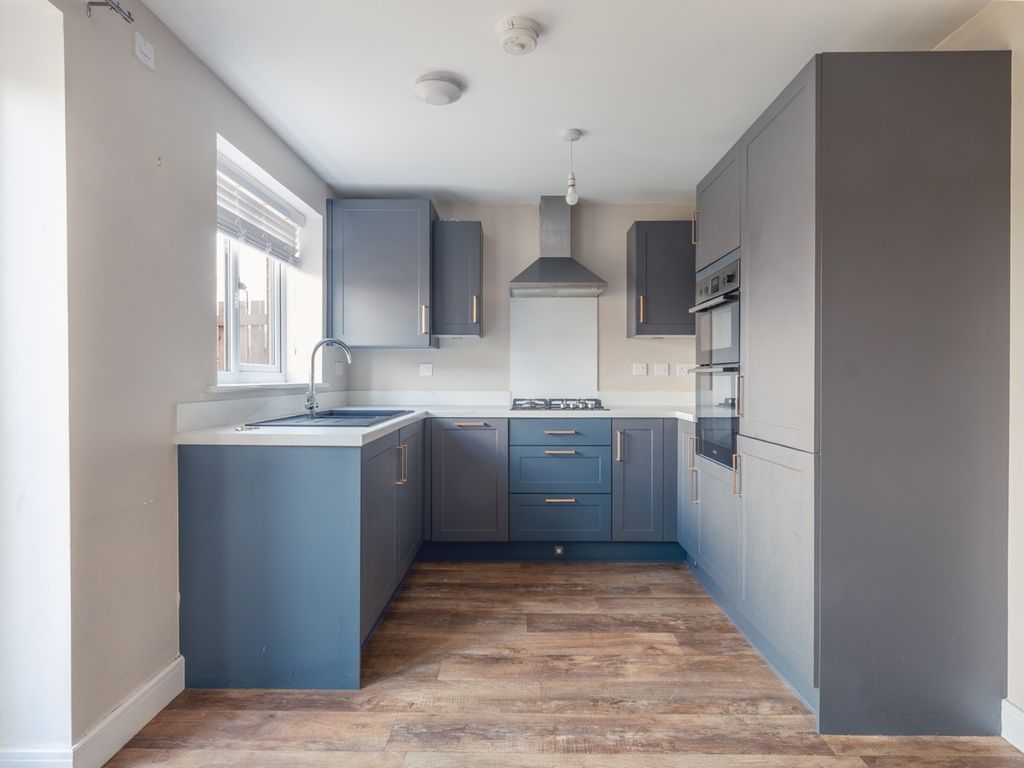 Property photo 2 of 32 5358173