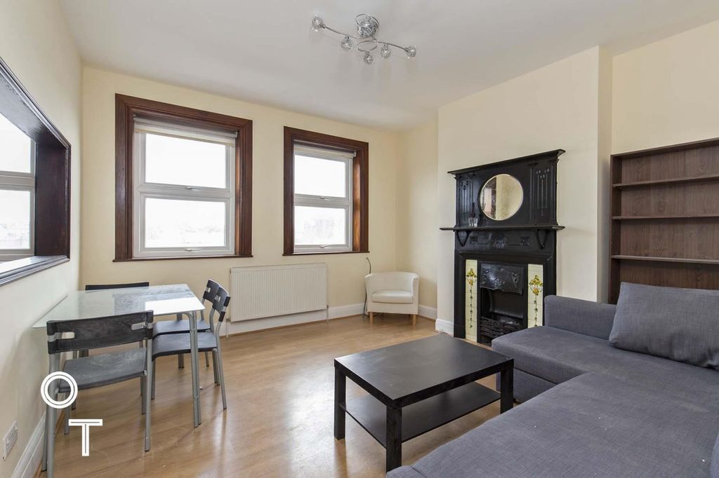 Property photo 2 of 7 2