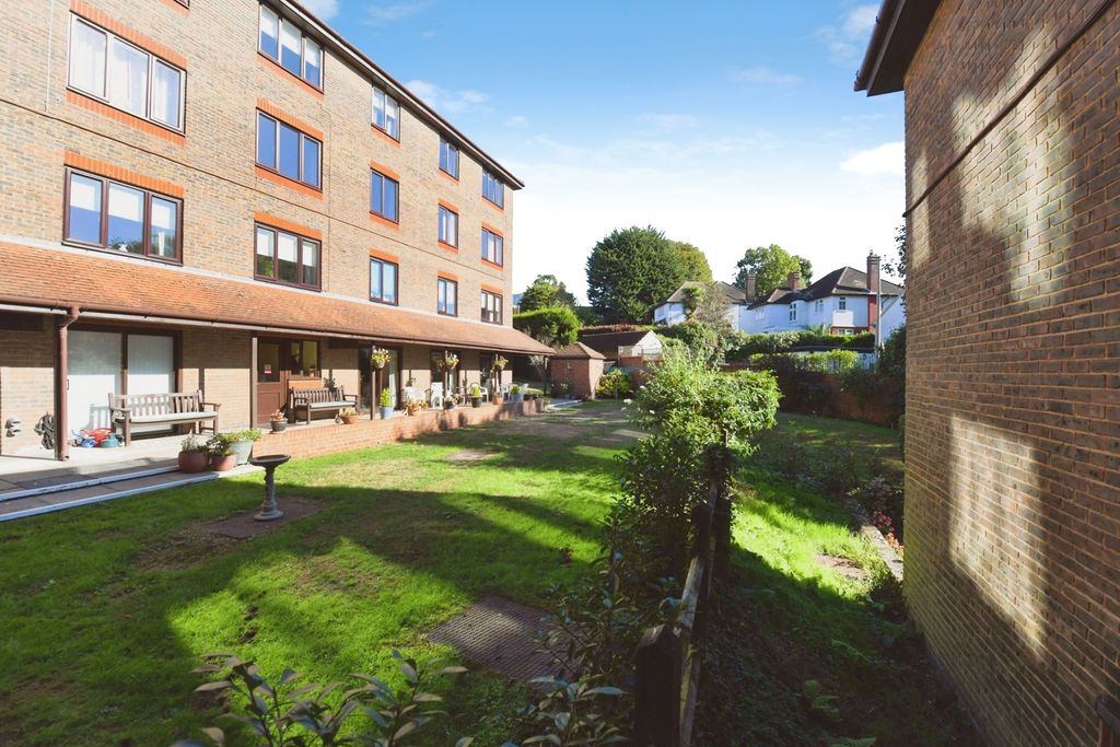 Property photo 1 of 16 Pbox-Img.Jpg