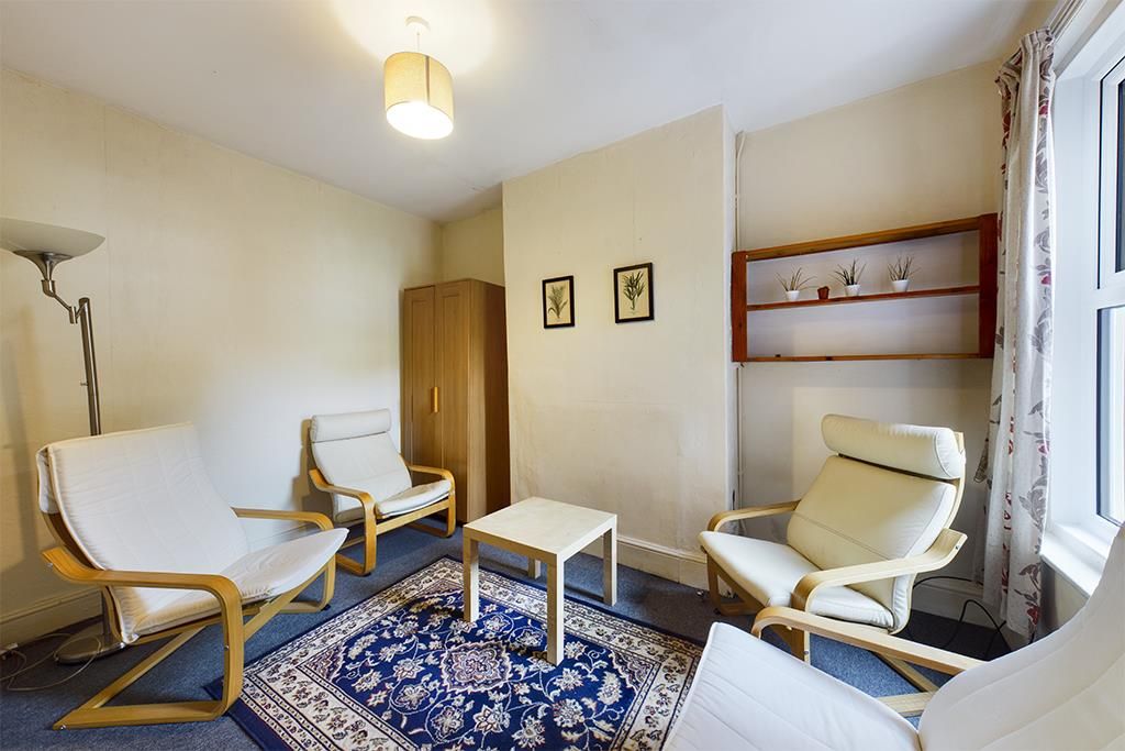 Property photo 2 of 11 Cam00627P1-Pr0166-Still01.Jpg