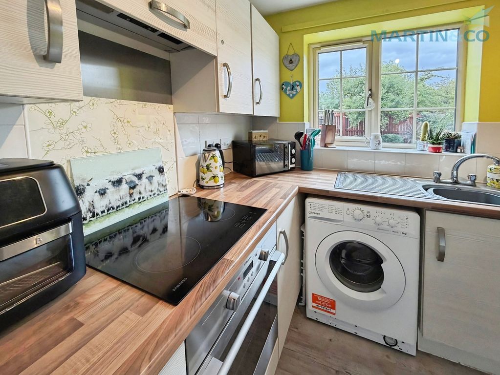 Property photo 3 of 25 72c0F74A-Img_2728