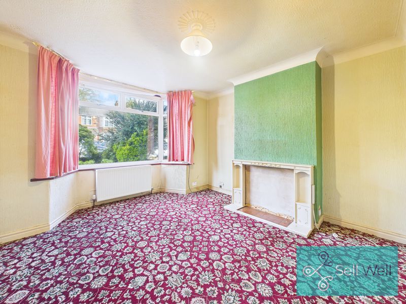 Property photo 2 of 27 Lounge