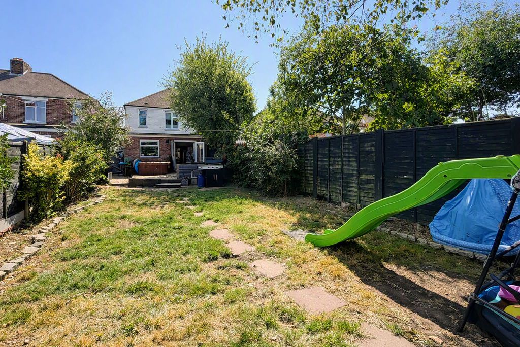 Property photo 2 of 14 Rear