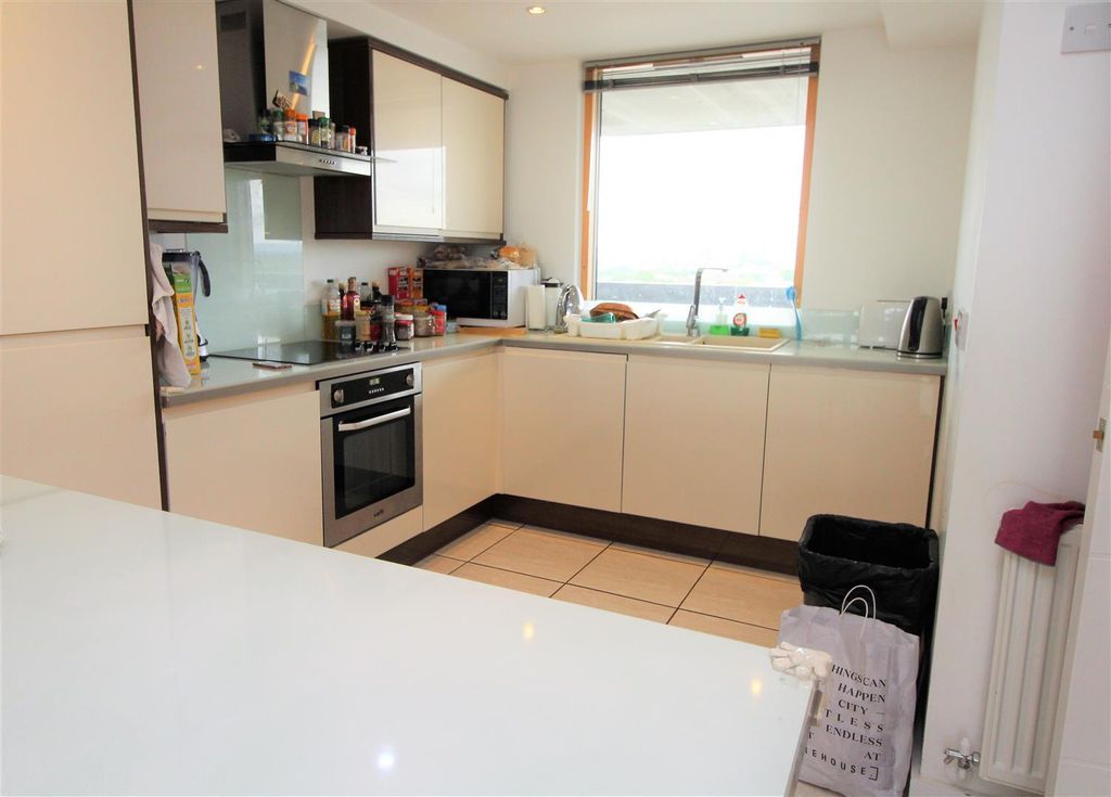 Property photo 2 of 14 Kitchen .Jpg