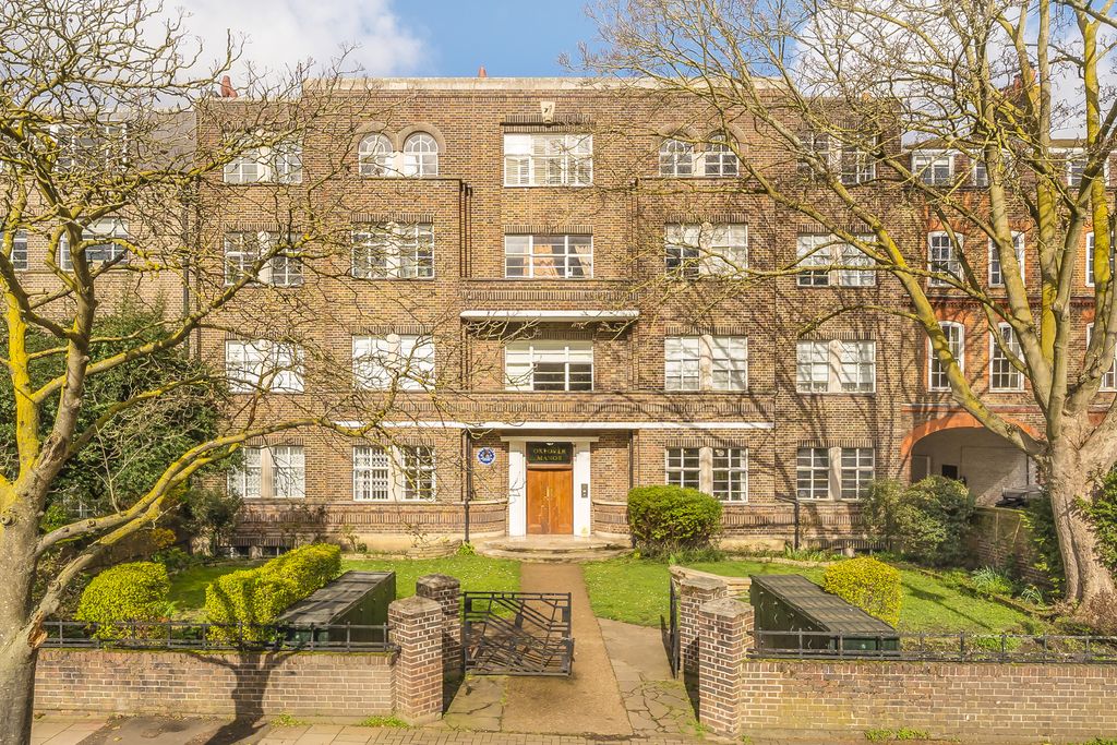 Property photo 3 of 8 Dsc01558