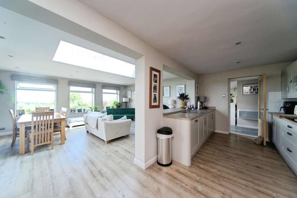 Property photo 1 of 17 Photo