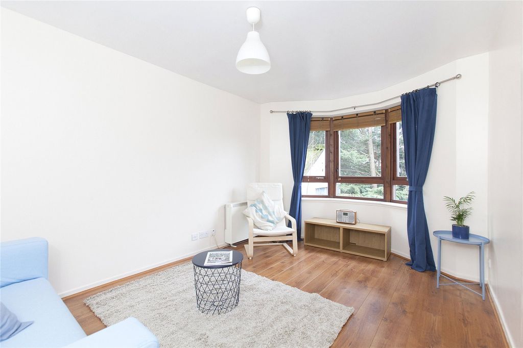 Property photo 2 of 11 Photo 2