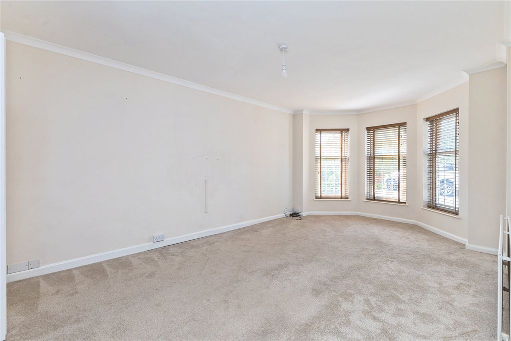 Property photo 2 of 14 Picture No. 08