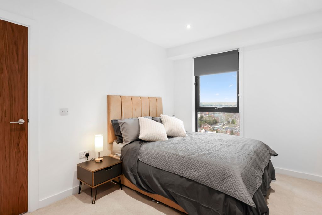 Property photo 3 of 11