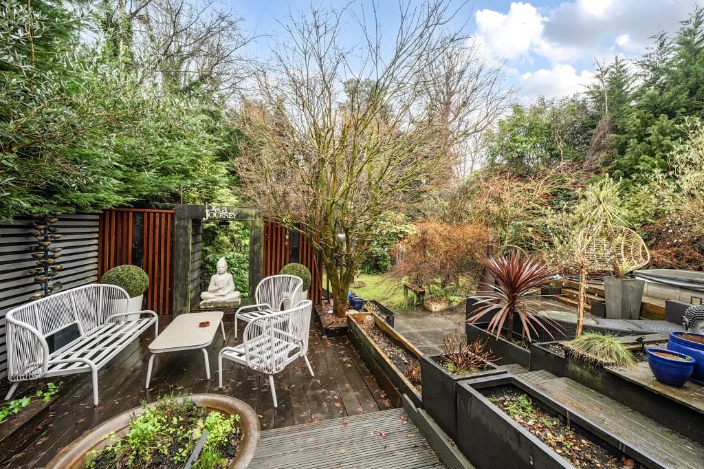 Additional image 24 of 5 bed detached bungalow for saleLightwater, Surrey GU18