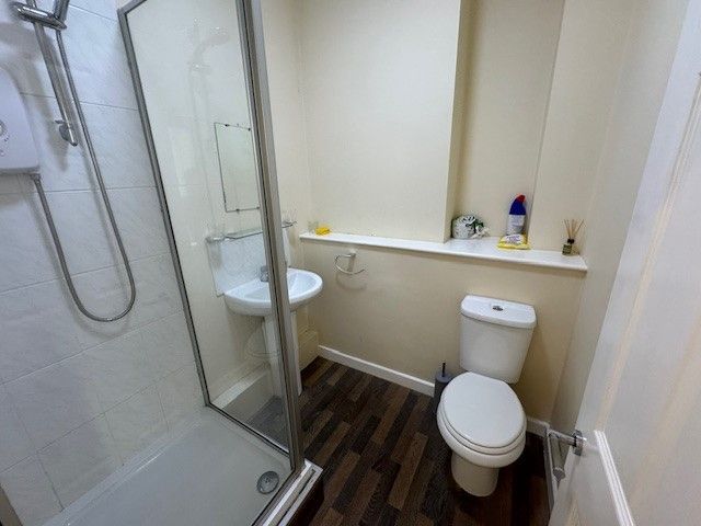 Property photo 3 of 5