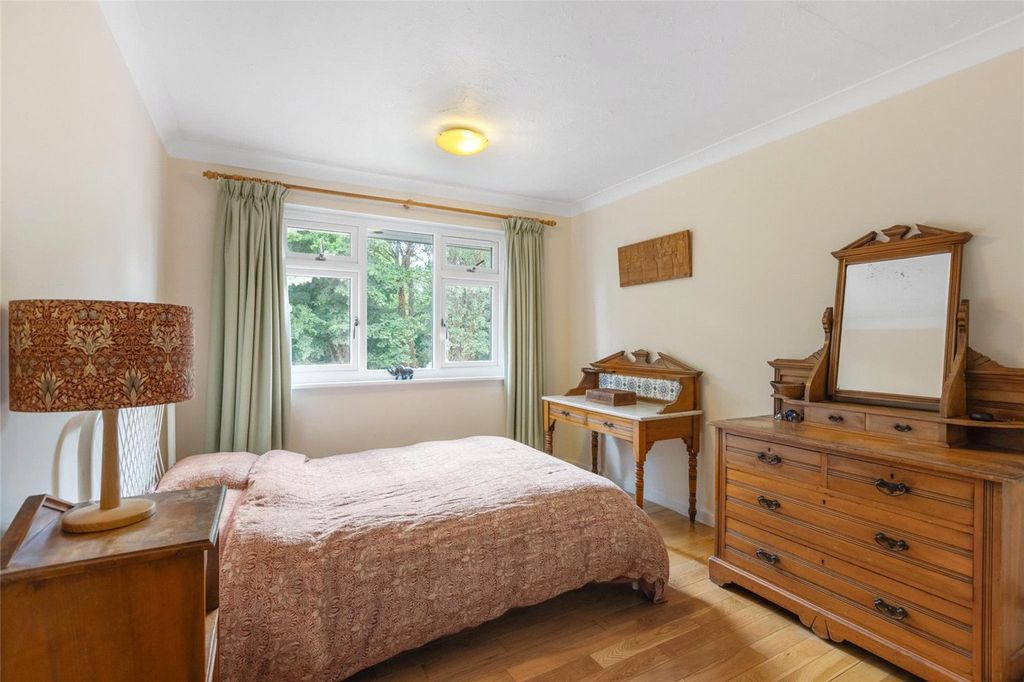 Property photo 3 of 11 Picture No. 06